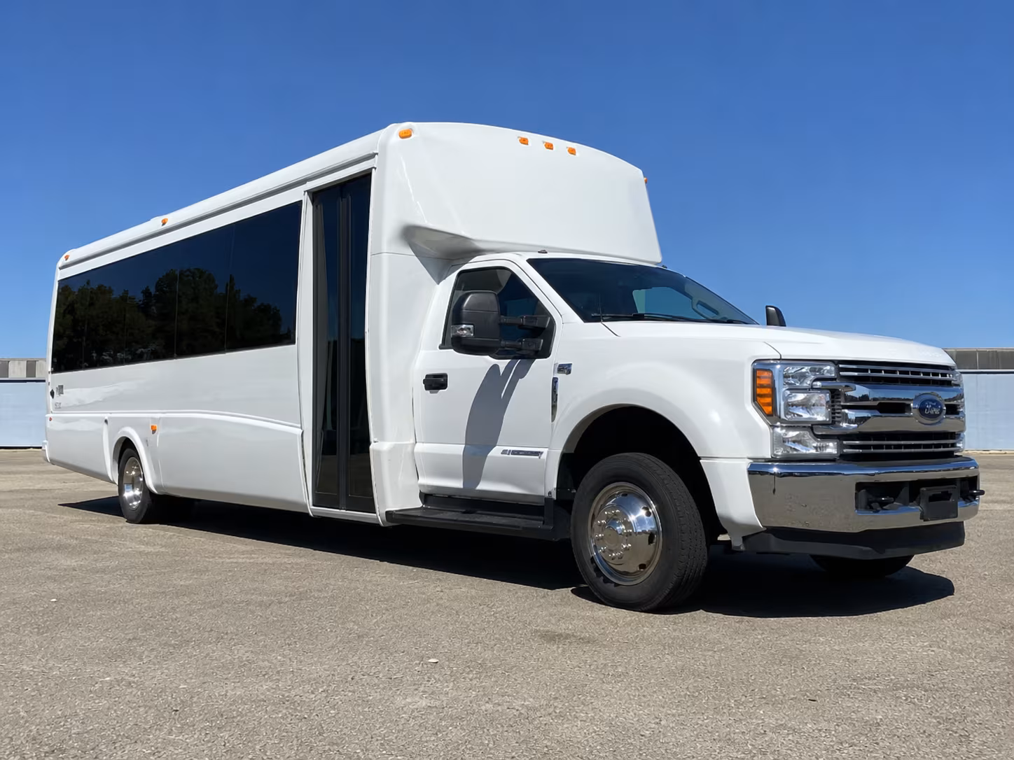 ogden get your group to every tasting with an ogden winery shuttle